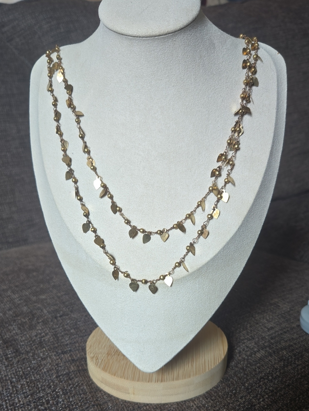 Vintage Dainty Gold Tone Heart Charm Long Necklace 💫